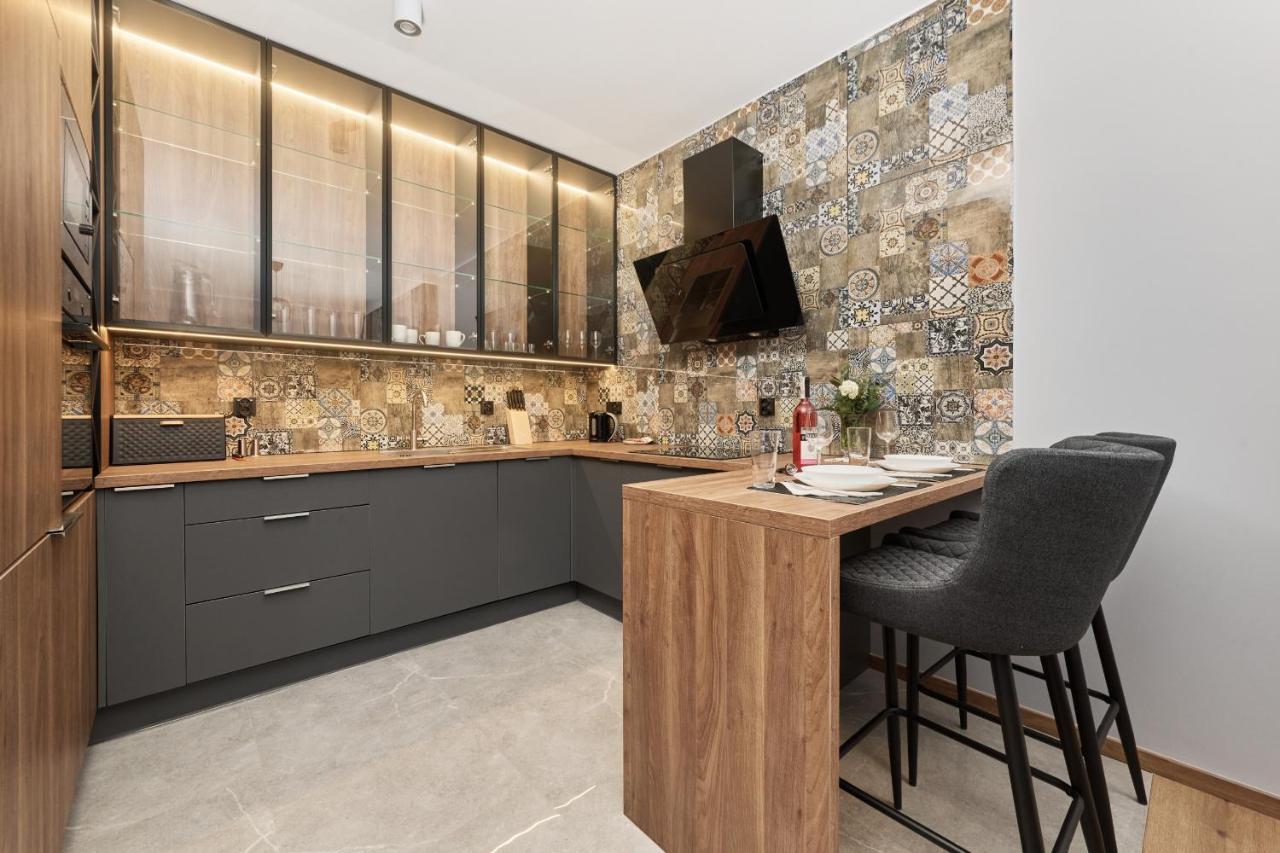 Browary Wroclawskie Apartments With Free Garage By Noclegi Renters Dış mekan fotoğraf